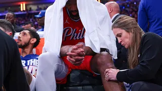 Embiid y Sixers arremeten contra el arbitraje: “Inaceptable, deberíamos ir 2-0 a favor”