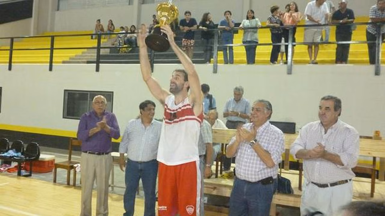 Otro mordisco del Yacaré: un nuevo título para Fede Kammerichs