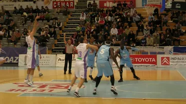 Adecco Oro J.31 (y V): Festival ofensivo para una gran victoria de Girona sobre Tenerife (108-103); Breogán tumba a Palencia en un flojo encuentro y Jakim Donaldson firma su ¡¡¡4º MVP consecutivo!!!