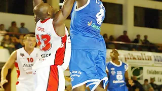 El ‘español’ John Floyd segundo jugador para U.B La Palma