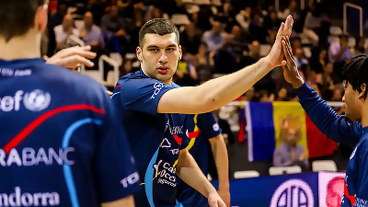 Beqa Burjanadze, 5 meses alejado de la cancha