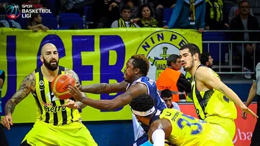 J’Covan Brown, cerca de cargarse al Fenerbahce en solitario; Giordan Watson, esta vez sí