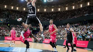 Analizando a Ben Lammers, el mejor pívot defensivo de LEB Oro con RETAbet Bilbao Basket