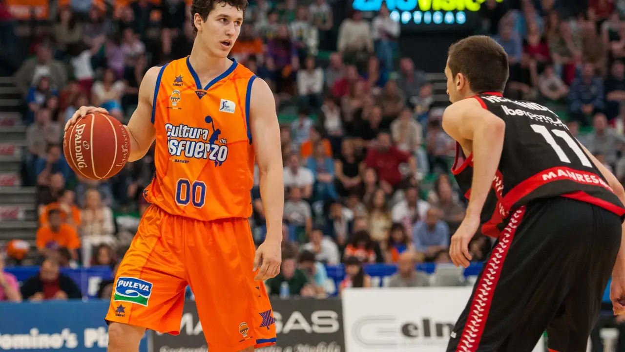 Pieza interesante sale al mercado: Rodrigo San Miguel, adiós a Valencia Basket