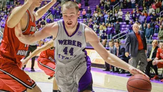 El pivot Kyle Tresnak, primer refuerzo norteamericano para el UFA Oviedo