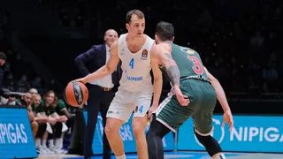 Un increíble 17 a 0 en el final del partido da una victoria memorable a Baskonia (75-79)