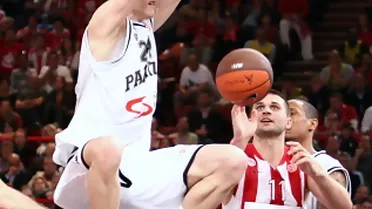 Jan Vesely (Partizan) da el sí quiero a la NBA