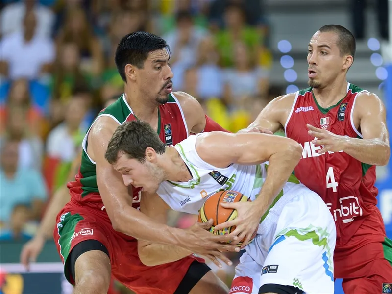 GRUPO D: (J2) Los Dragic dominan, Lituania sobrevive y Australia respira
