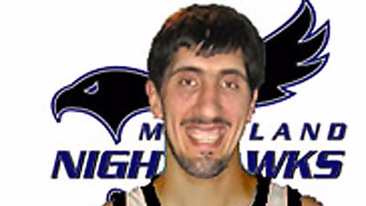 Gheorghe Muresan jugará en la ABA