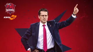 Kirolbet Baskonia destituye a Pedro Martínez y anuncia a Velimir Perasovic