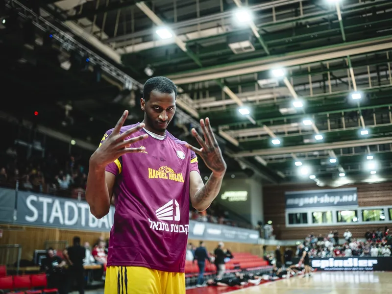 El pívot que interesaba a Valencia Basket ya ha decidido y ficha por otra potencia