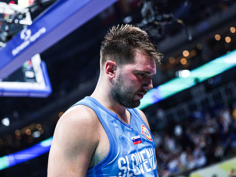 Posible lesión de Luka Doncic: “estará jugando con dolor por un tiempo”
