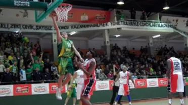 Liga Turca (Playoffs Cuartos): Fenerbahce, Efes Pilsen y Galatasaray ya están es semifinales. Olin Edirne se lo pone difícil a Banvit