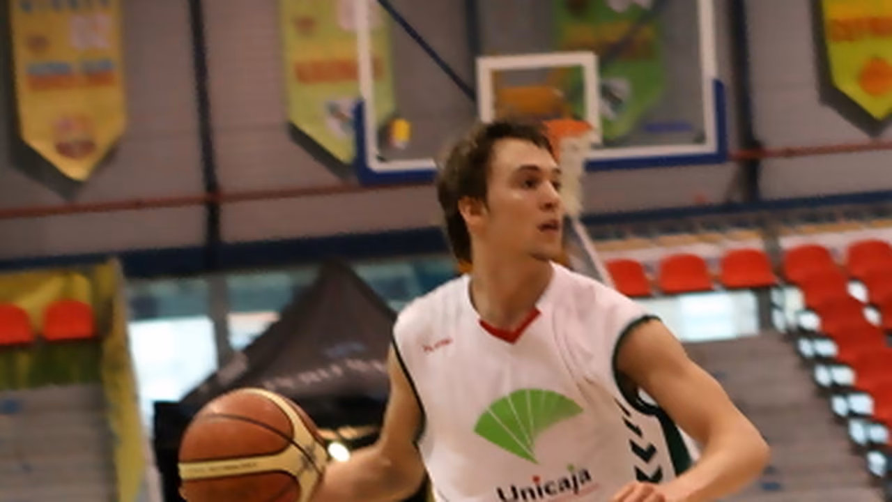 Rai López, cedido al Lagun Aro GBC