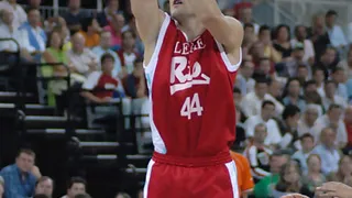 Nebojsa Bogavac supera inicialmente su ciática