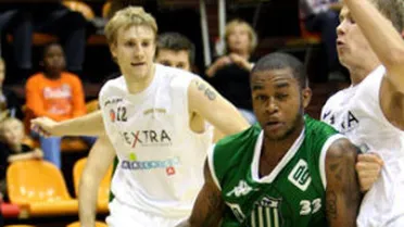 Bennet Davis llega a prueba a Palencia Baloncesto
