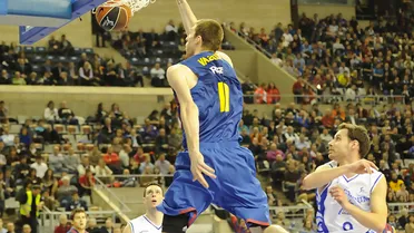 Un Barça en modo rodillo no tiene piedad de Lucentum Alicante