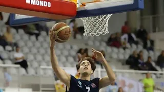 Joaquín Bonhome refuerza el perímetro del Planasa