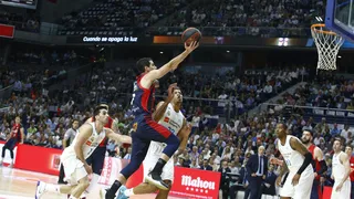 Pedro Martínez lo vuelve a hacer: Baskonia roba el factor cancha en Madrid (90-94)