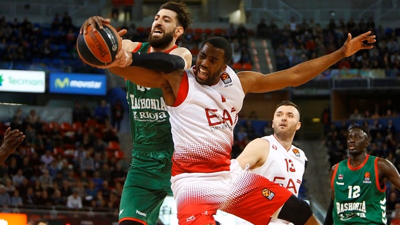 Tillie y su Baskonia ganan sensaciones a costa de un pobre Milano (87-74)