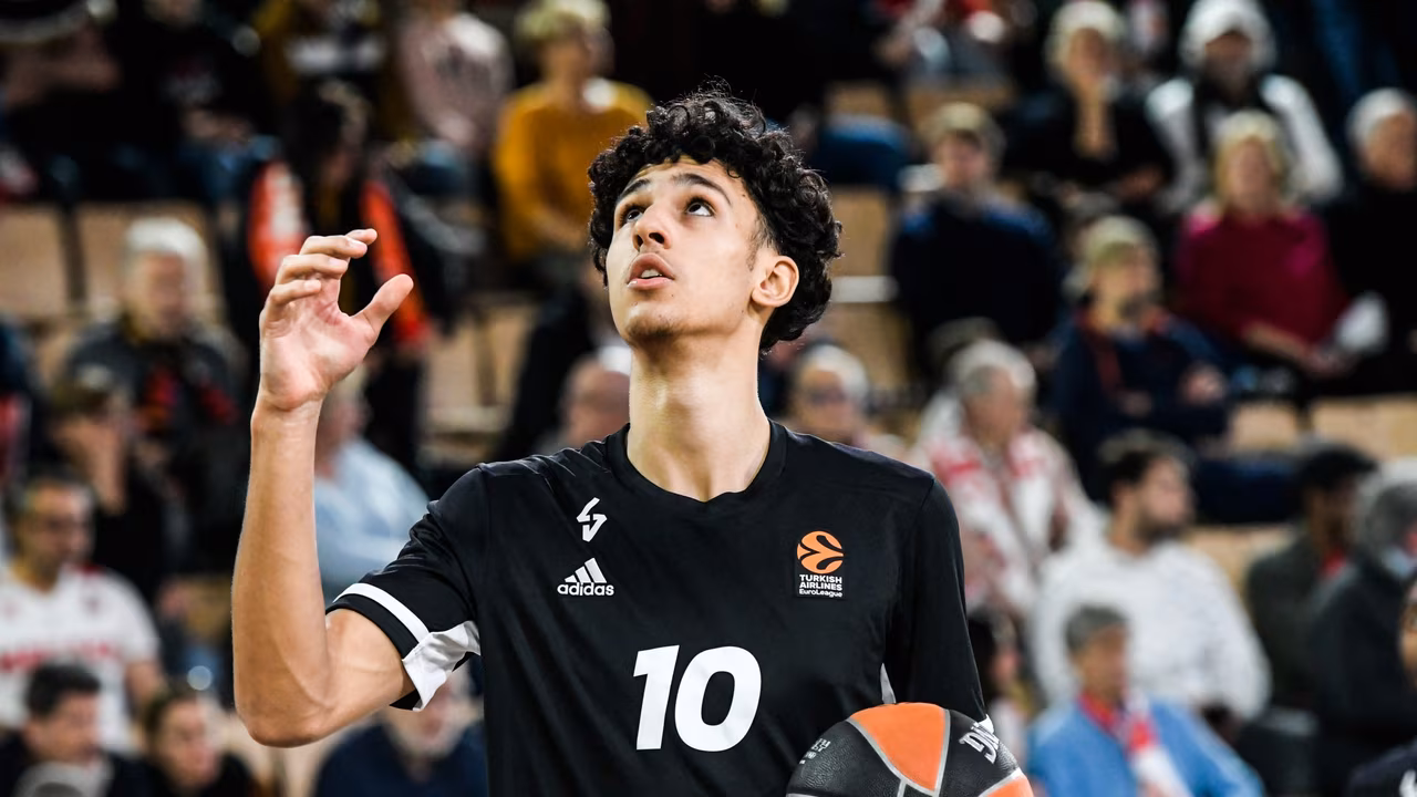 Una de las grandes promesas del baloncesto francés se decide por JL Bourg