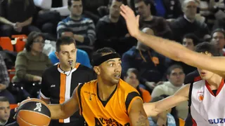 ACB Outside: Gerald Fitch, Marcus Fizer y Luka Bogdanovic consiguen equipo