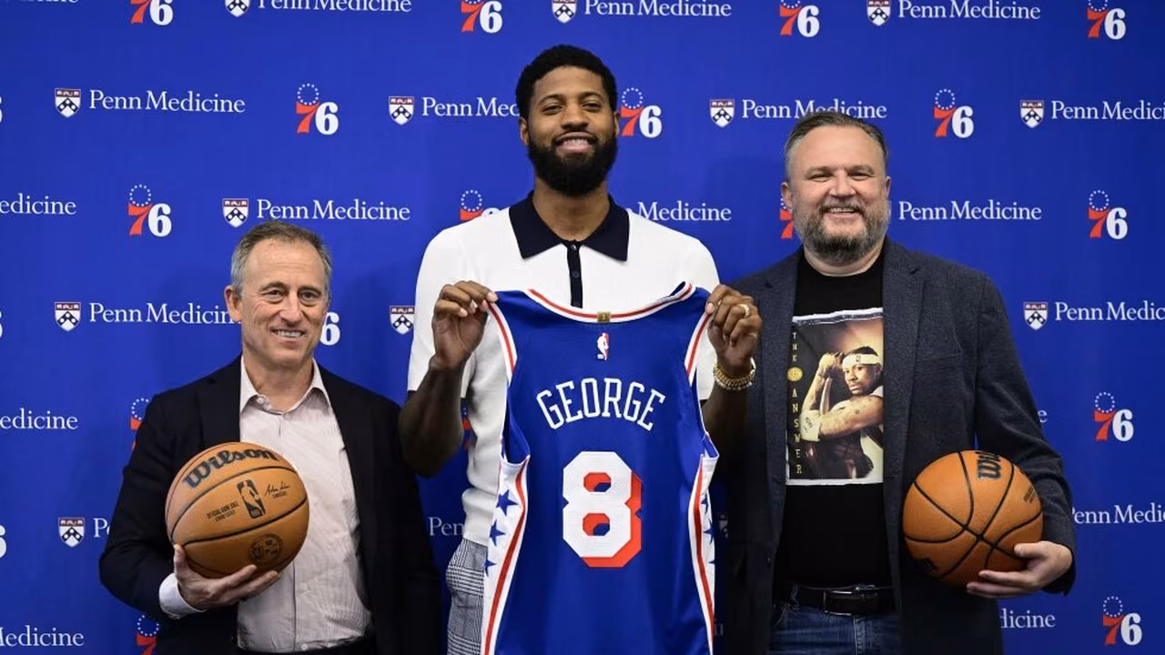 Y el premio para la mejor franquicia de la Agencia Libre de la NBA es para…