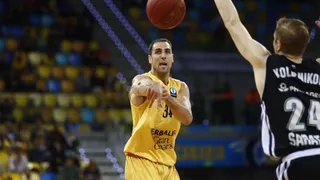 Pablo Aguilar: “Tenemos que saber jugar con la presión de Valencia Basket”