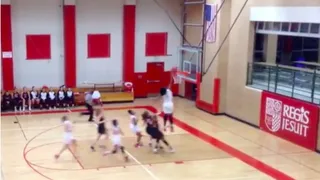 Fran Belibi pasa a la historia del baloncesto femenino en Colorado con este mate (VIDEO)