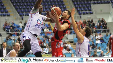 Villarrobledo y HLA Alicante no se dan tregua; Menorca y Albacete, en racha