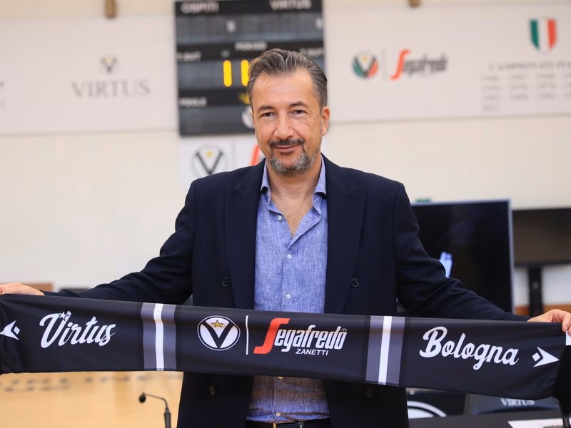 Luca Banchi pone por las nubes a Scariolo: “Me ha inspirado”