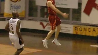 Chus Aranda recibe una oferta de la ACB