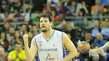 Serie A: Kaloyan Ivanov, MVP de la jornada. Siena, líderato sin Daniel Hackett