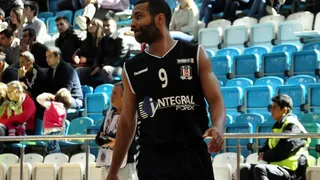 TBL: Fenerbahce y Galatasaray, a tope. Renace Lofton. Dogus toma ejemplo de Bayern