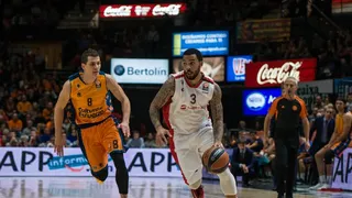 Marjanovic y Williams abusan de Valencia Basket y lo dejan con pie y medio fuera (68-77)