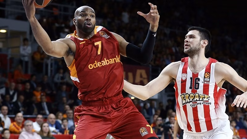 Devotion Diaries: Simon roza el triple-doble; Galata se estrena y Pascual sigue en auge