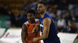 LEB Oro (J1): Finales apretados y un MVP de récord, Robinson de 1.65m