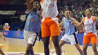 Movimientos de mercado: Agathe Nnindjem, del Ros al Celta; Maltsi de Vigo a Zaragoza