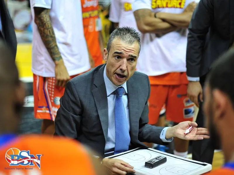 Confirmado: Paco Olmos seguirá en Cangrejeros de Santurce la próxima temporada