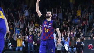 El Barça cierra el año arrasando al Real Madrid (83-63)