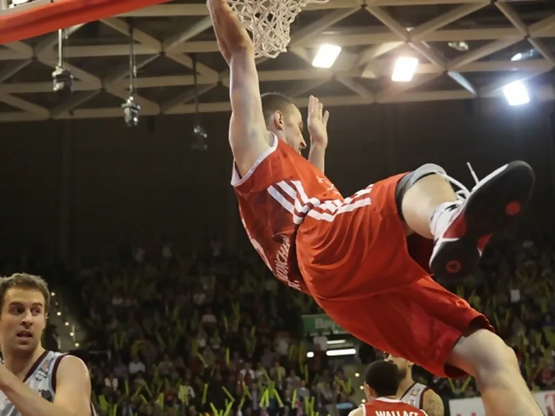 Liga Alemana (J25): Bamberg cayó derrotado y corta una racha de quince victorias seguidas. Troutman y Redding MVP en la jornada de München y Tübingen