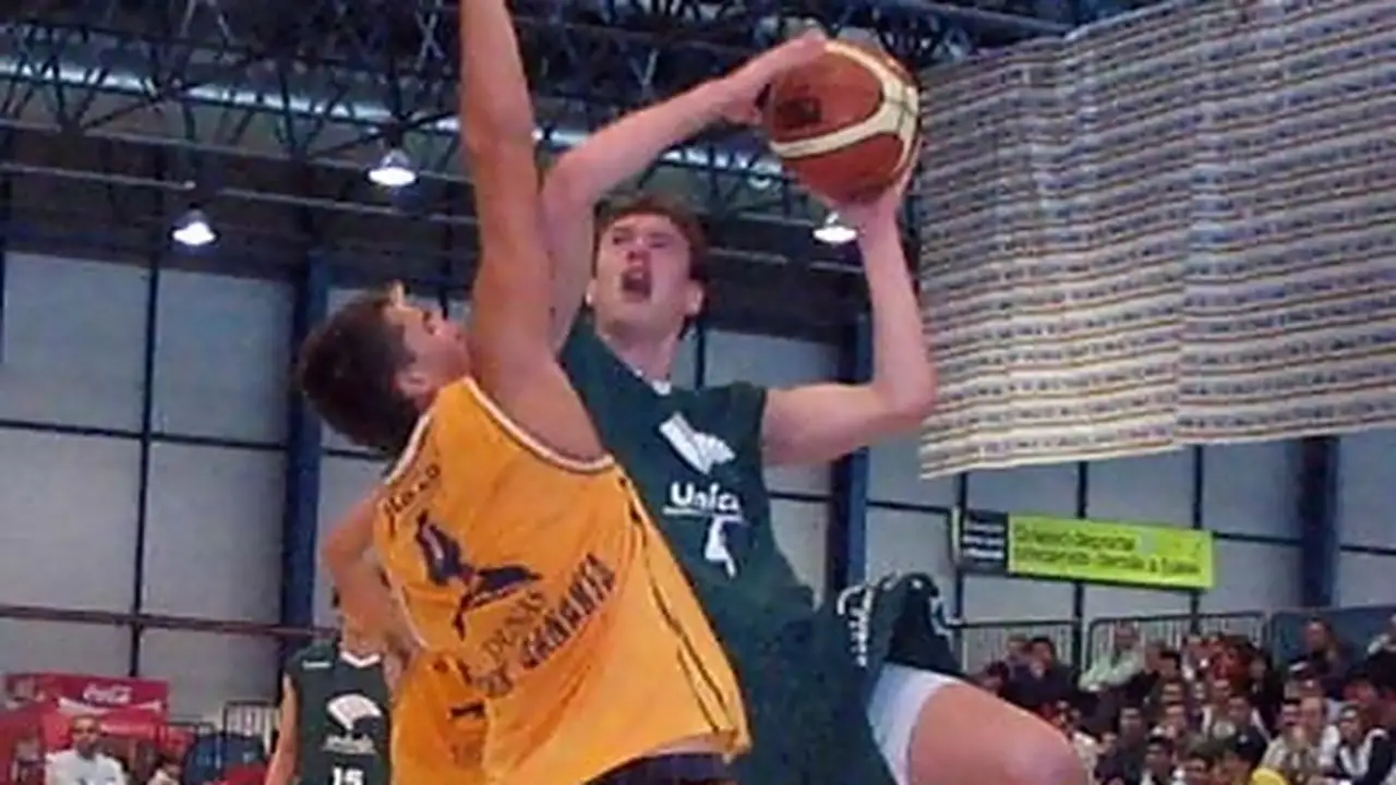 El Unicaja de Málaga arrolla al Gran Canaria con un gran Vilmantas Dilys