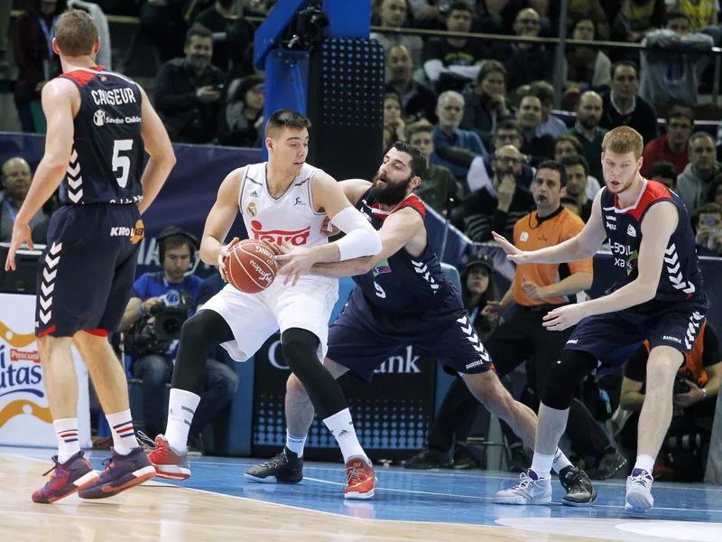 Willy Hernangómez, sin noticias del Real Madrid y con el rumor de los Knicks de fondo