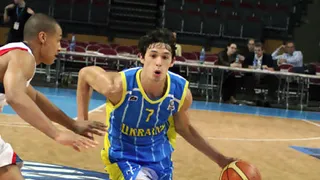 Mercado ACB: El joven talento Sergiy Gladyr jugará en Manresa y Juampi Gutiérrez seguirá en Granada