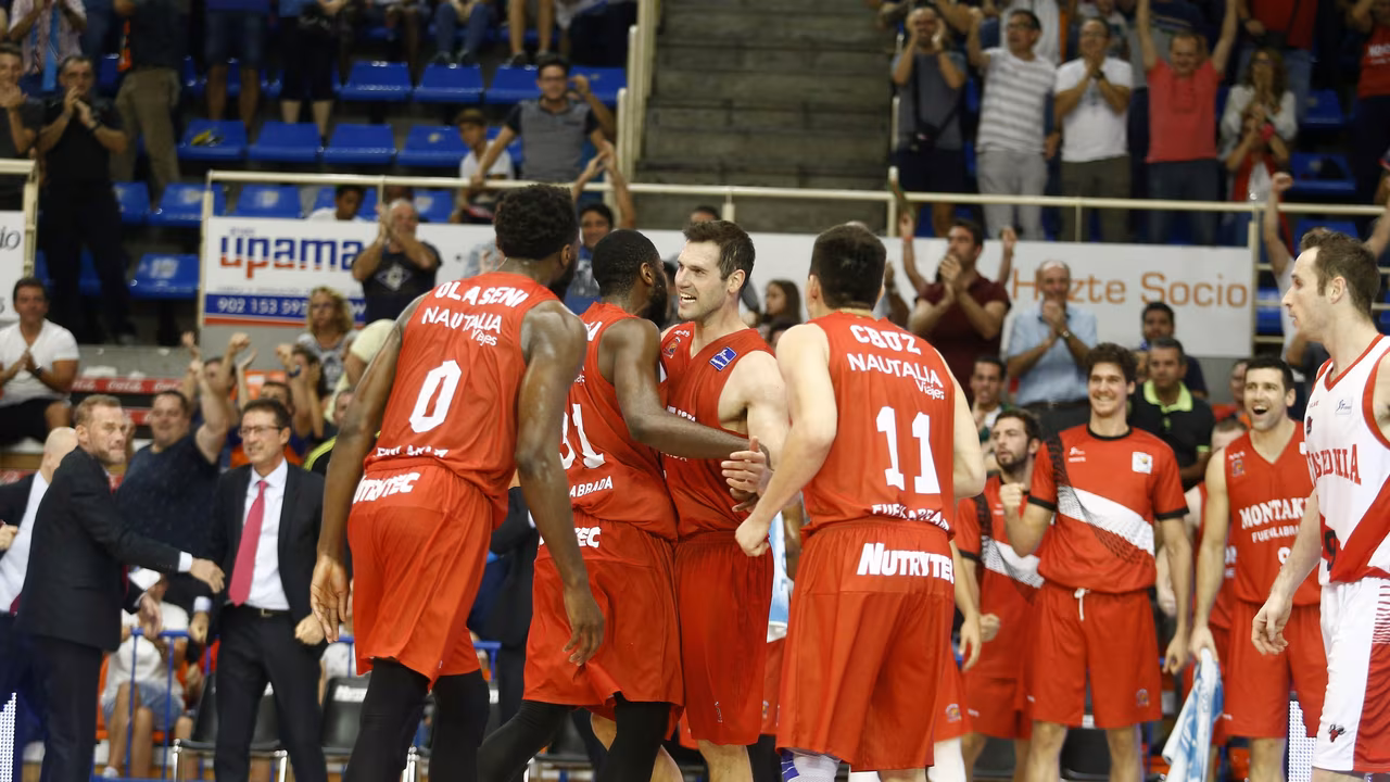 El apretón de Baskonia sin Prigioni no basta para remontar a un Fuenla histórico (80-75)