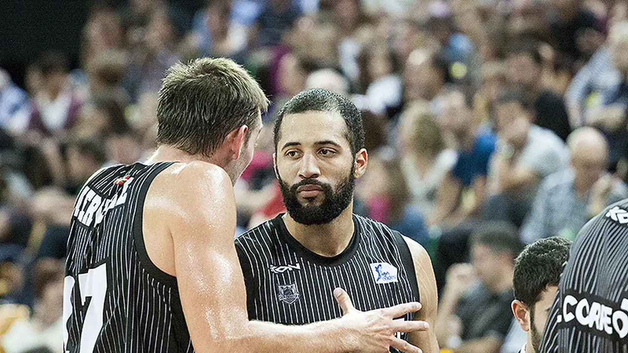 Bilbao Basket busca un reactivo tras su nefasto comienzo de liga. Un pívot, la prioridad