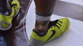 Jermaine Thomas (ICL Manresa) y sus calcetines con su cara impresa