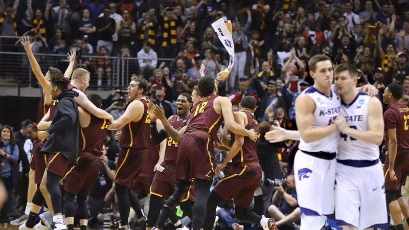 Definida la Final Four: partido épico para los Jayhawks y sorpresa de la cenicienta