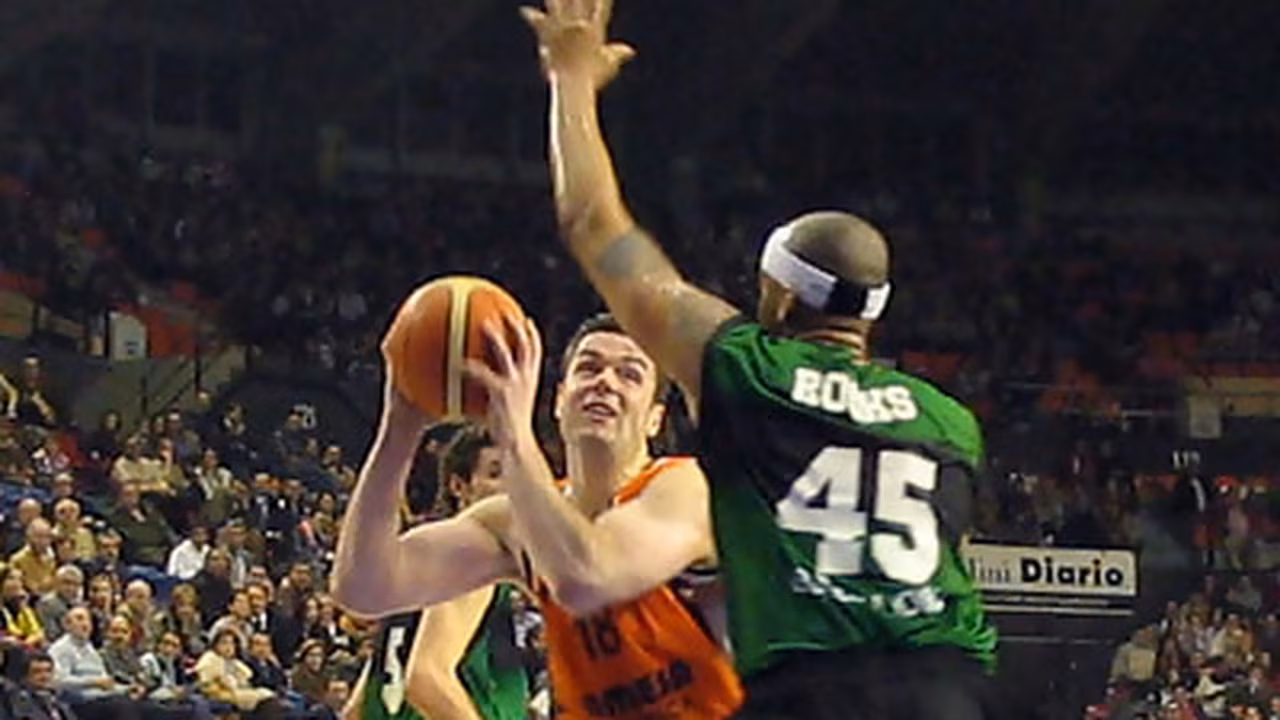 Tomasevic, KO… Obradovic piensa en Nikola Prkacin