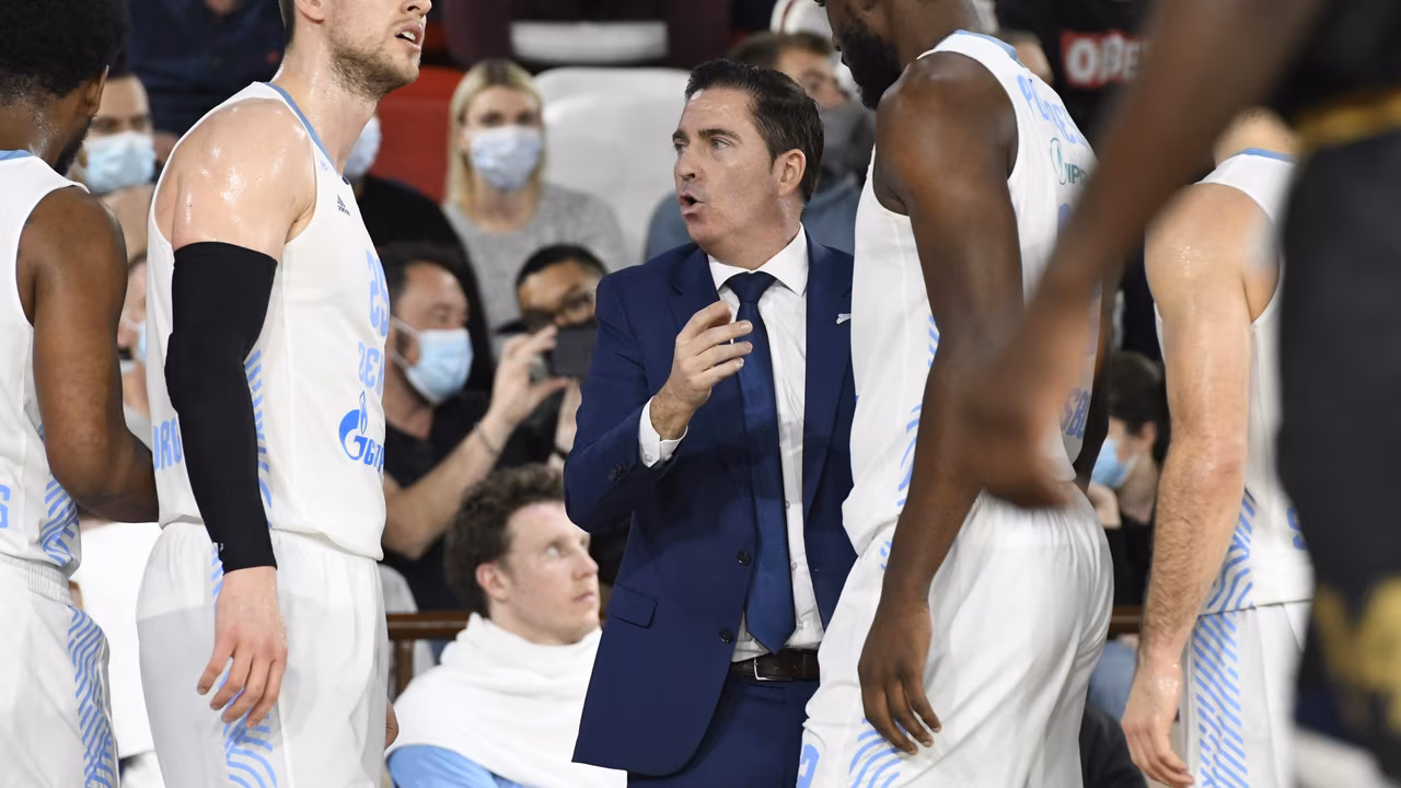 Xavi Pascual volvería a dirigir un equipo Euroliga la próxima temporada